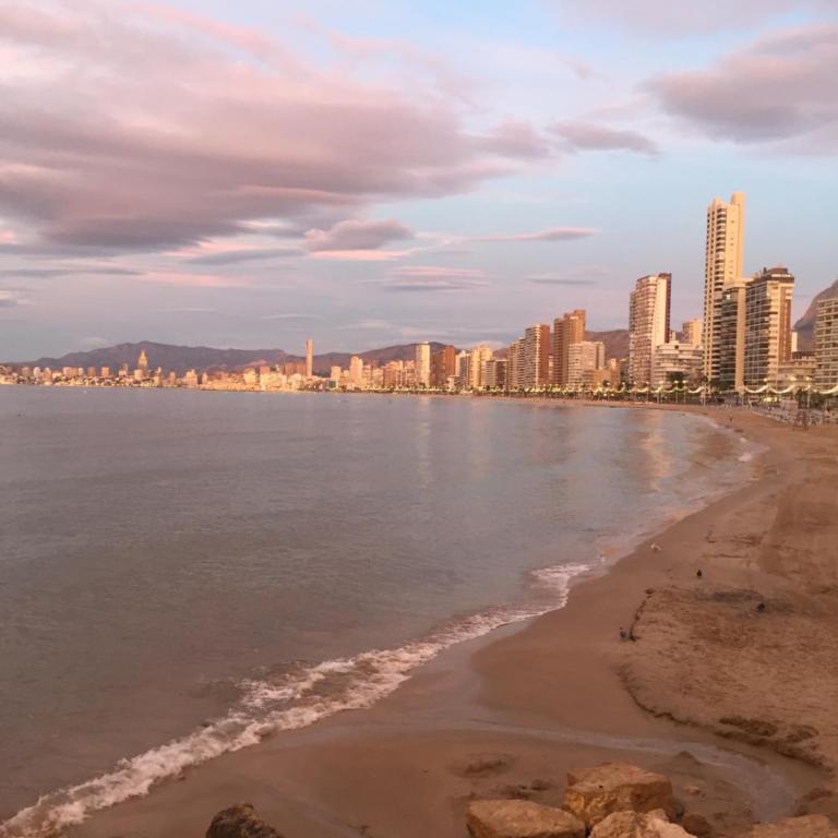 STUDIO Gerona Playmon Virginia - Apartamento Estudio - 16