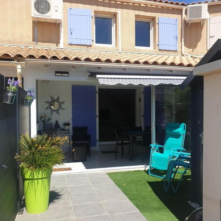 Villa tout confort dans résidence privée avec piscine à 500m de la plage - Climatisation, WIFI, parking - Maison 2 Chambres - 1