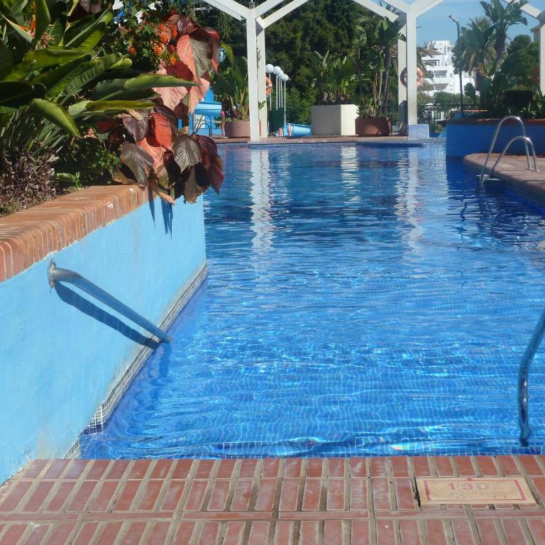 BENALBEACH Vistas al mar con Parking y Wifi - Apartamento de 1 dormitorio con balcón y vistas al mar - 36