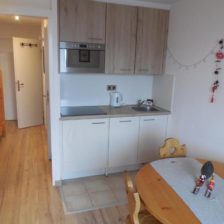 SKI DORIS 310 Flaine Forêt - Appartement 1 Chambre avec Balcon et Vue sur les Montagnes - 8
