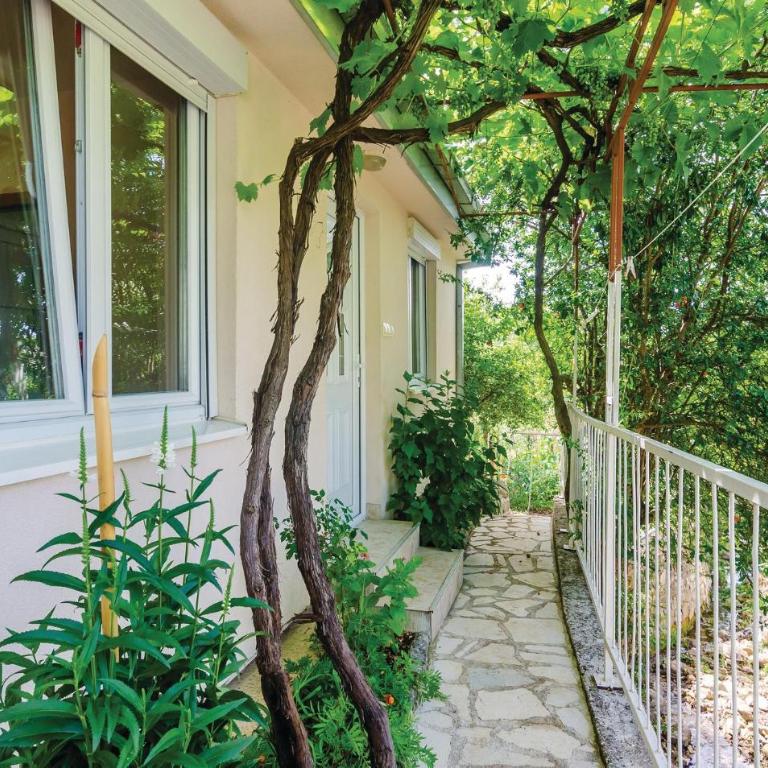 One-Bedroom Holiday Home In Herceg Novi - Vikendica sa 1 Spavaćom Sobom - 9