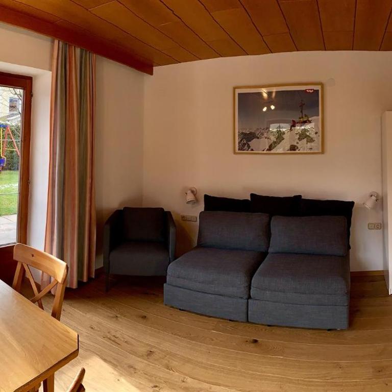 Chalet Neuhaus - Ferienhaus mit 4 Zimmern - 36