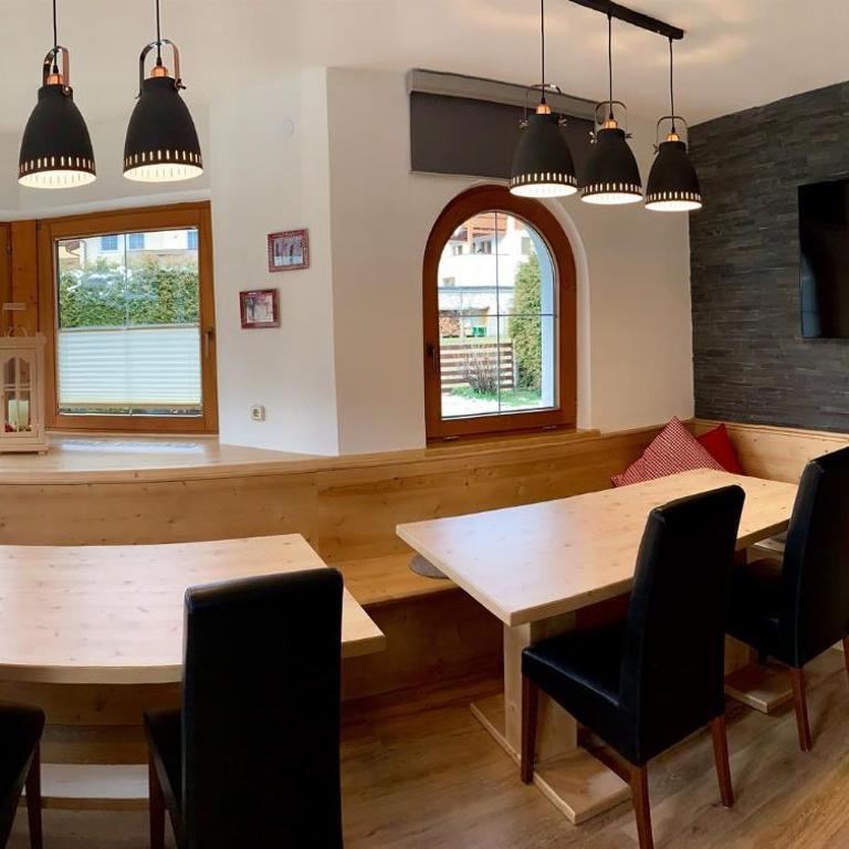 Chalet Neuhaus - Ferienhaus mit 4 Zimmern - 34