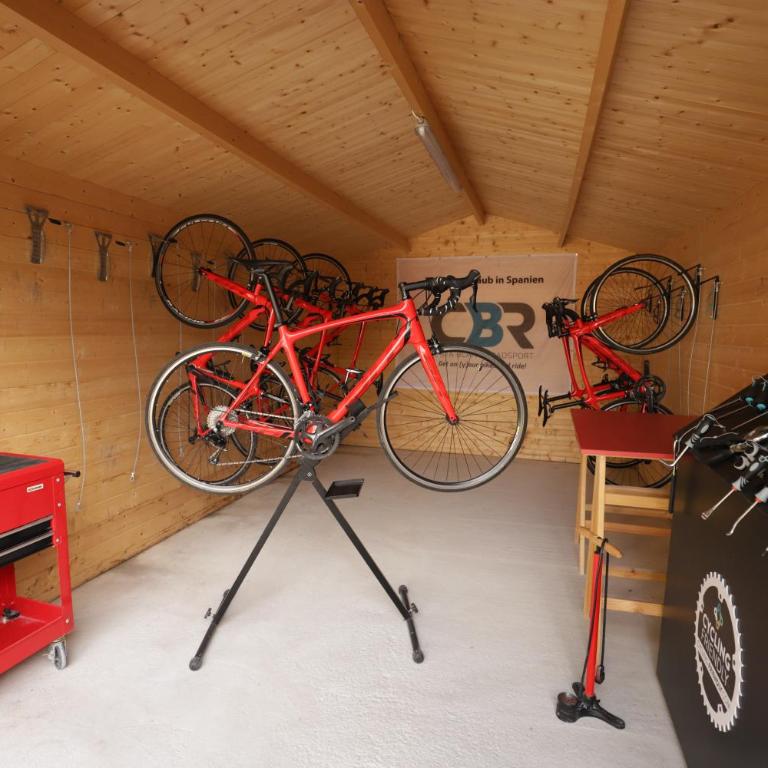 Hotel Noguera Mar - Paquete de ciclismo - Habitación Doble con balcón - 1 o 2 camas - 2