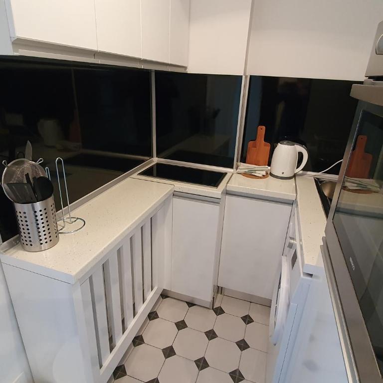 Belgrade Center Apartment Slavija Square III - Deluks Apartman - 9