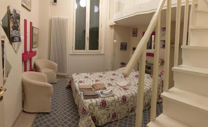 PIANO TERRA CON GIARDINO VICINO AL MARE - Appartamento con 2 Camere da Letto - 9