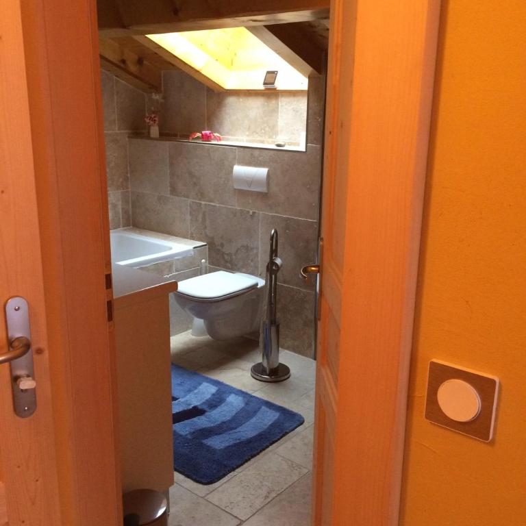 Chalet aux 3 biches - Chambre Double avec Salle de Bains Privative - 15