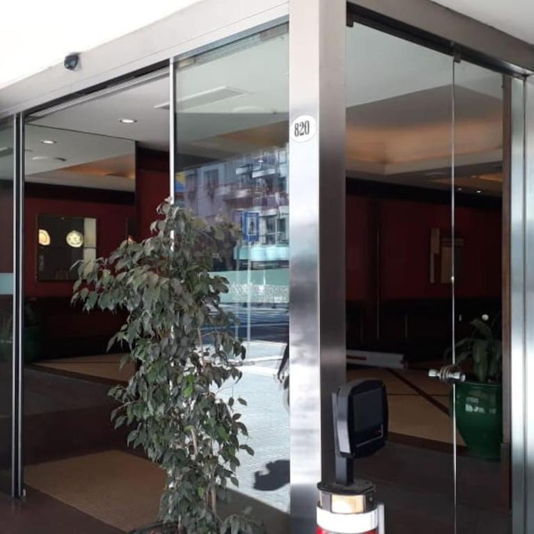 RANCHO TANGUERO EN EL OBELISCO en Corrientes 818 - Apartamento de 1 dormitorio - 28