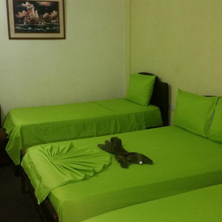 Hostal Puerto Azul - Habitación Triple - 2