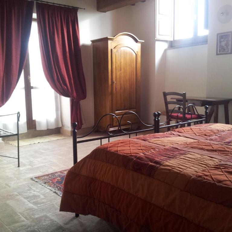 Residenza Sant'Agnese - Double or Twin Room - 9