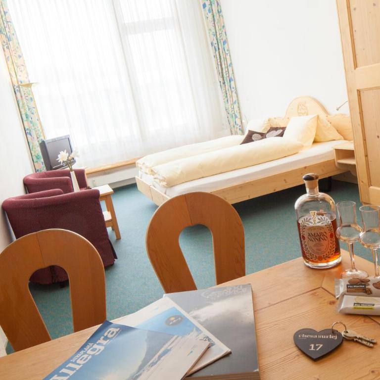 Hotel Chesa Surlej - Classic Doppelzimmer - 8