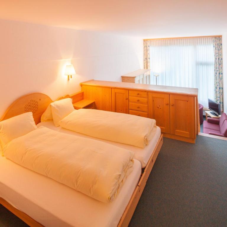 Hotel Chesa Surlej - Familienmaisonette - 2