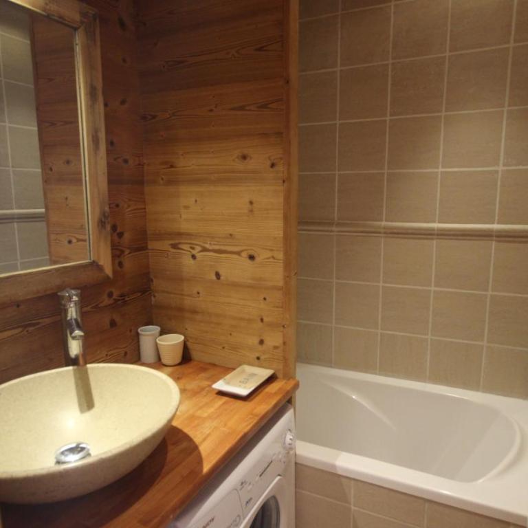 Appartement au lac ski aux pieds - Appartement - 8