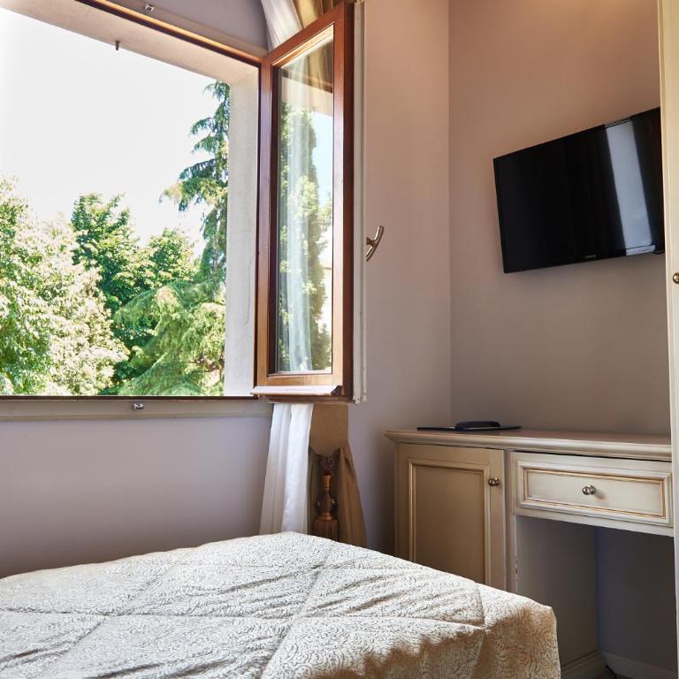 Villa Royal - Economy Single Room - 1