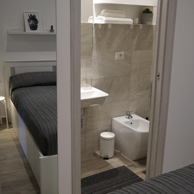 CATANIA CENTRAL DELUXE HOUSE - One-Bedroom House - 27