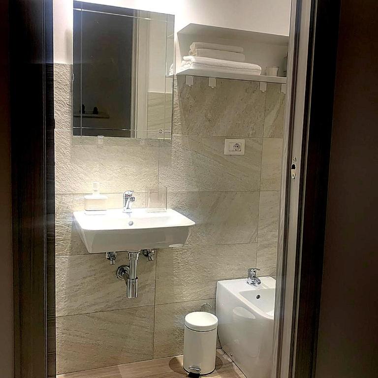 CATANIA CENTRAL DELUXE HOUSE - One-Bedroom House - 28