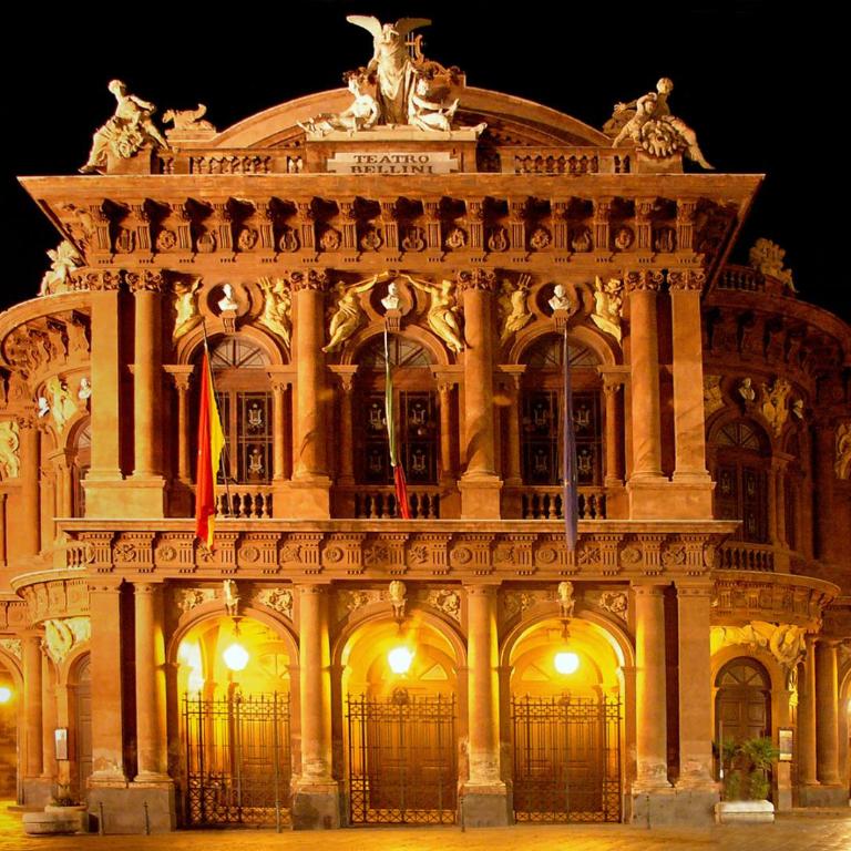 CATANIA CENTRAL DELUXE HOUSE - One-Bedroom House - 39