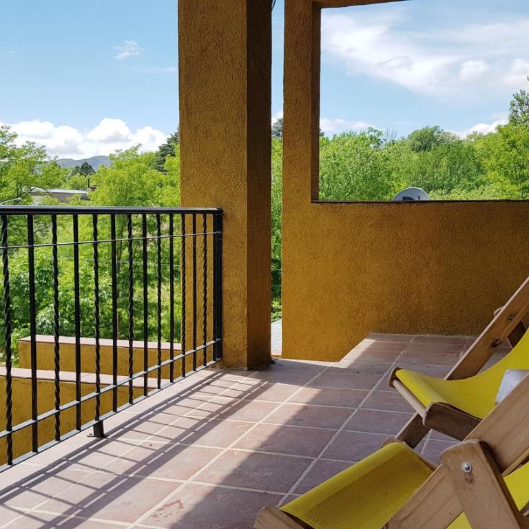 Posada Casa de Piedra - Apartment with Balcony - 1