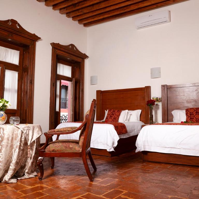 El Serafin Hotel Boutique - Family Suite with Balcony - 7