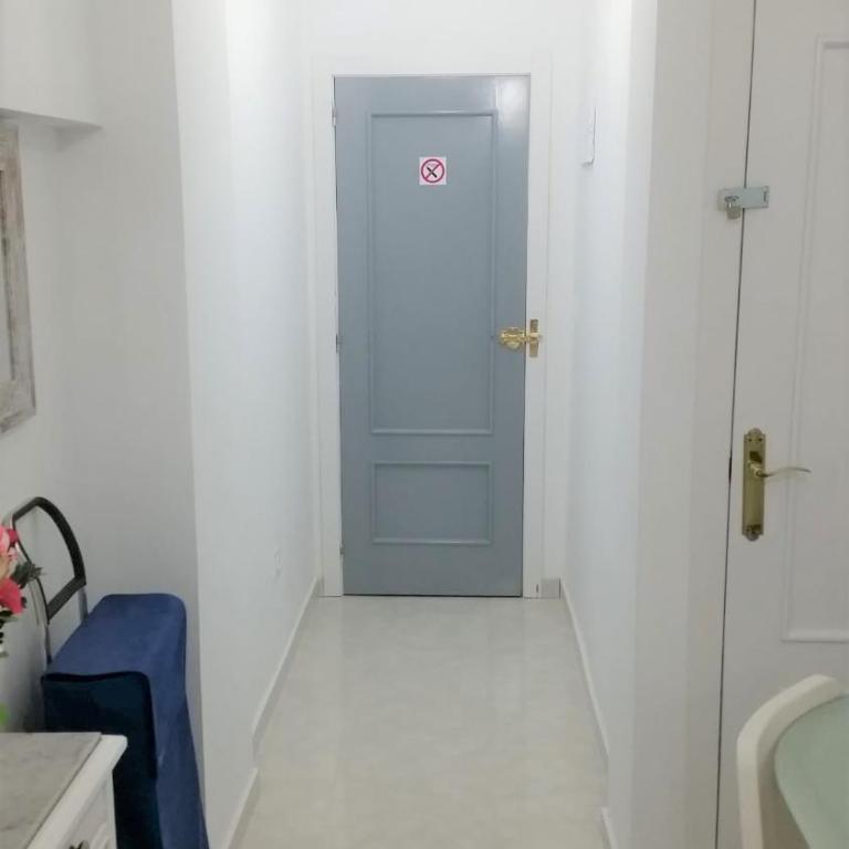 Unique Apartment - Two-Bedroom Apartment - 23