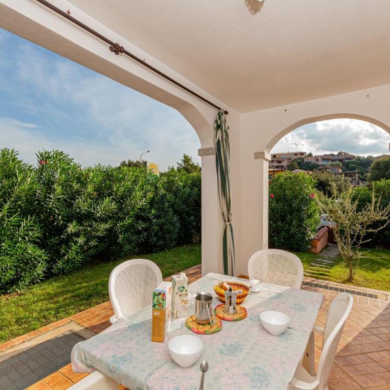 Appartamento Residenziale Trilocale 4 posti letto via Sardegna San Teodoro - Appartamento con 2 Camere da Letto e Vista Giardino - 8