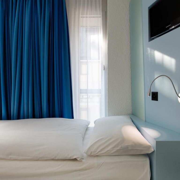 Hotel Cristal Design - Chambre Triple - 1