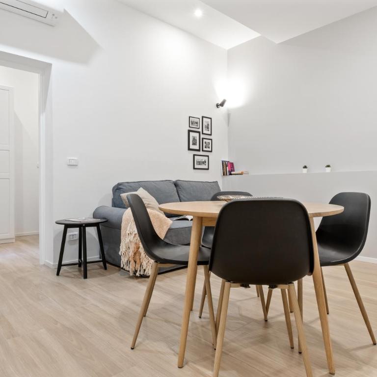 GuestHost - Piazza Maggiore White Apartment - One-Bedroom Apartment - 1