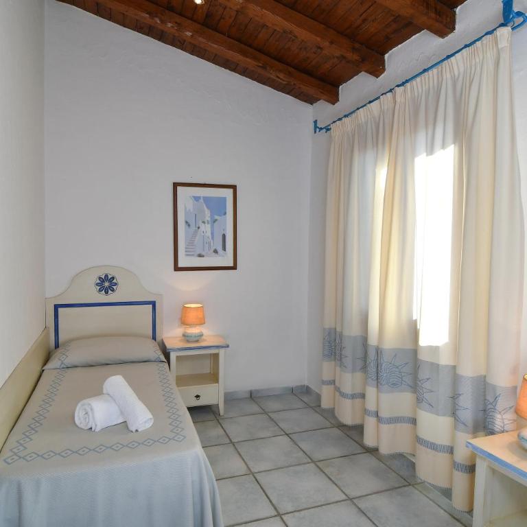 Li Suari Club Village - Camera Familiare - 10