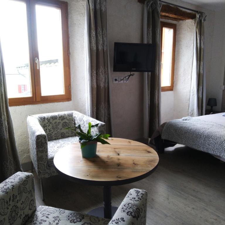 Chez Christine Et Fabrice - Studio Lit Queen-Size - 5