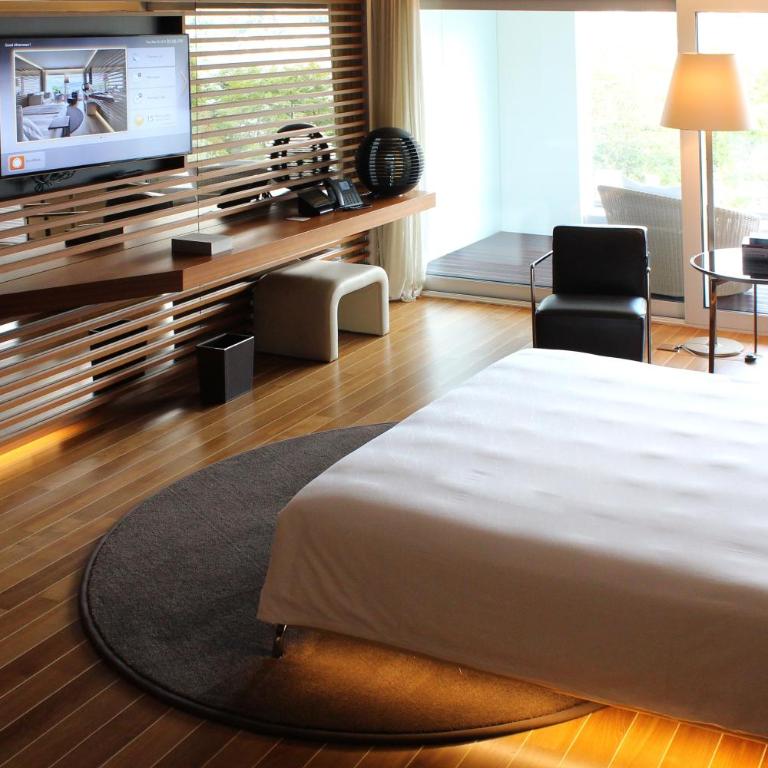 The View Lugano - Junior Suite Classic con Vista Lago - 2