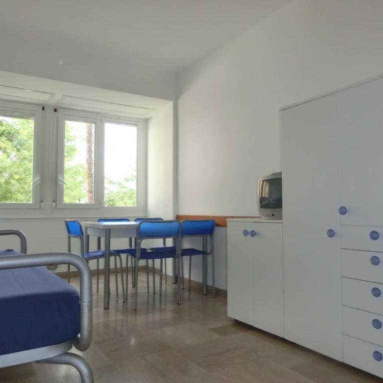 Residence Pineda - Appartamento con 3 Camere da Letto - 2