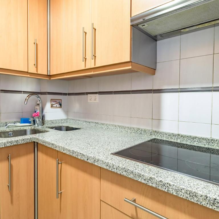 PATIOS DE GARCIA LORCA - Three-Bedroom Apartment - 36