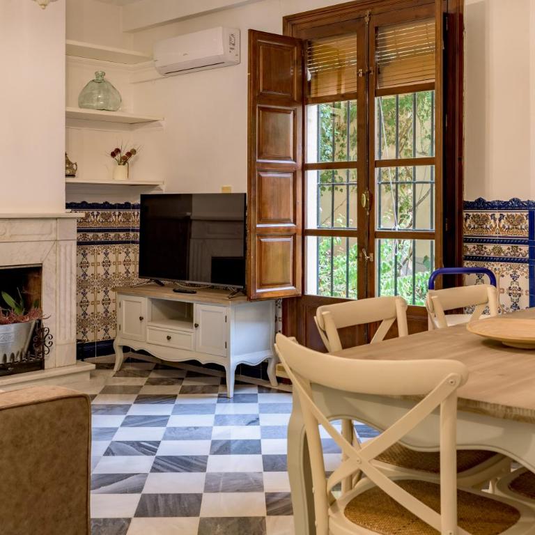 PATIOS DE GARCIA LORCA - Three-Bedroom Apartment - 7