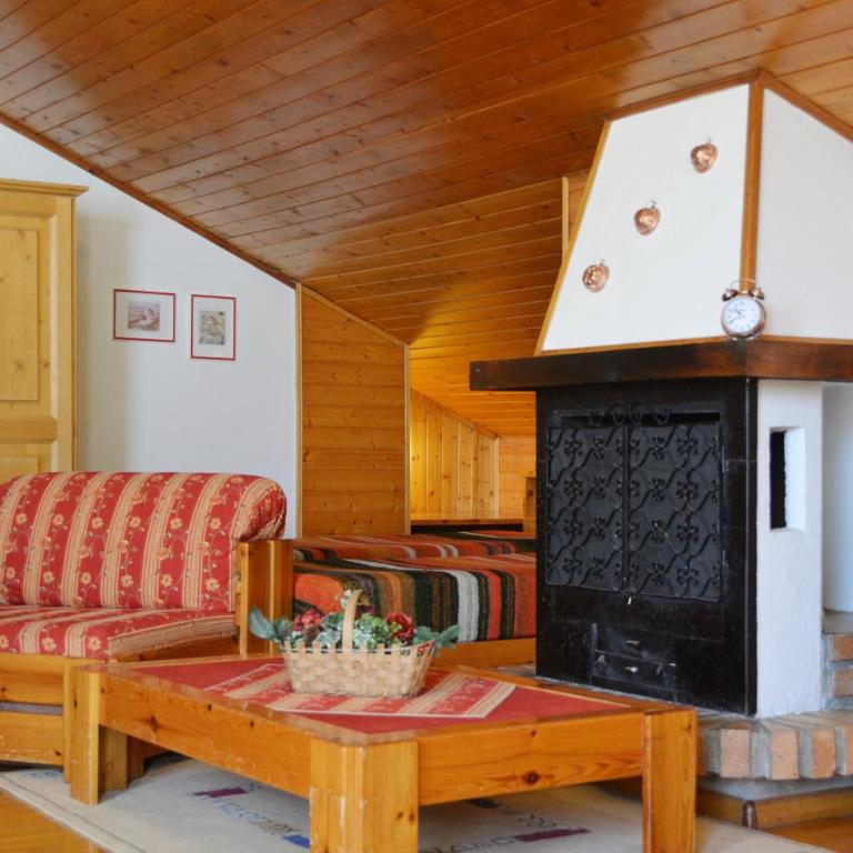 Majon d'Aisciuda - Appartamento con 1 Camera da Letto, Balcone e Vista Montagna - 3