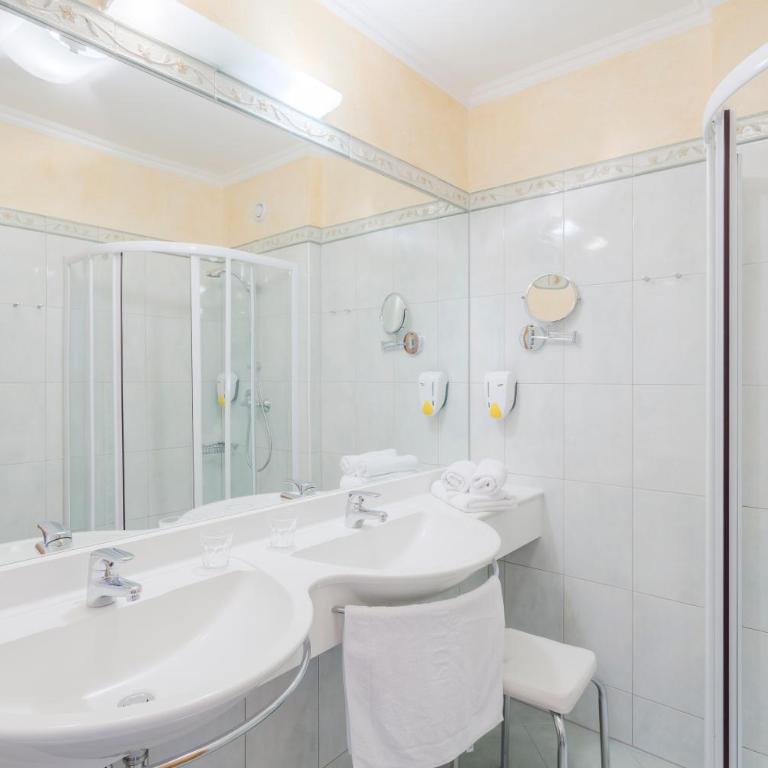 Hubertus Alpine Living - Apartment mit 2 Schlafzimmern und Balkon - 1