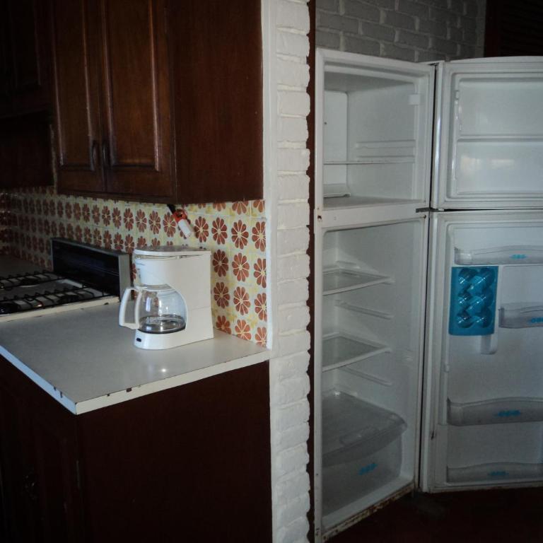 La Casa Contenta - Three-Bedroom House - 3