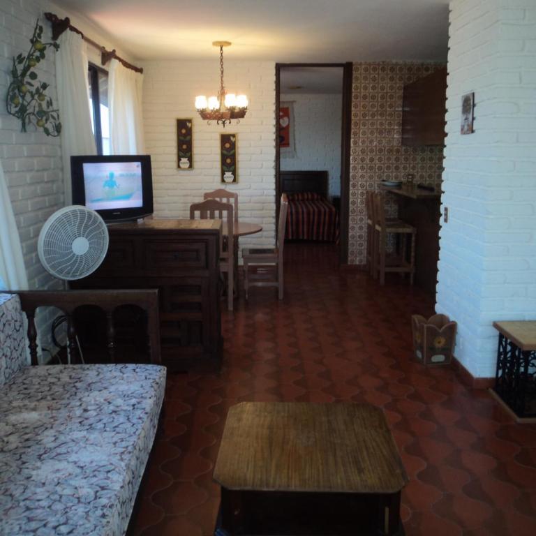 La Casa Contenta - One-Bedroom Apartment - 3