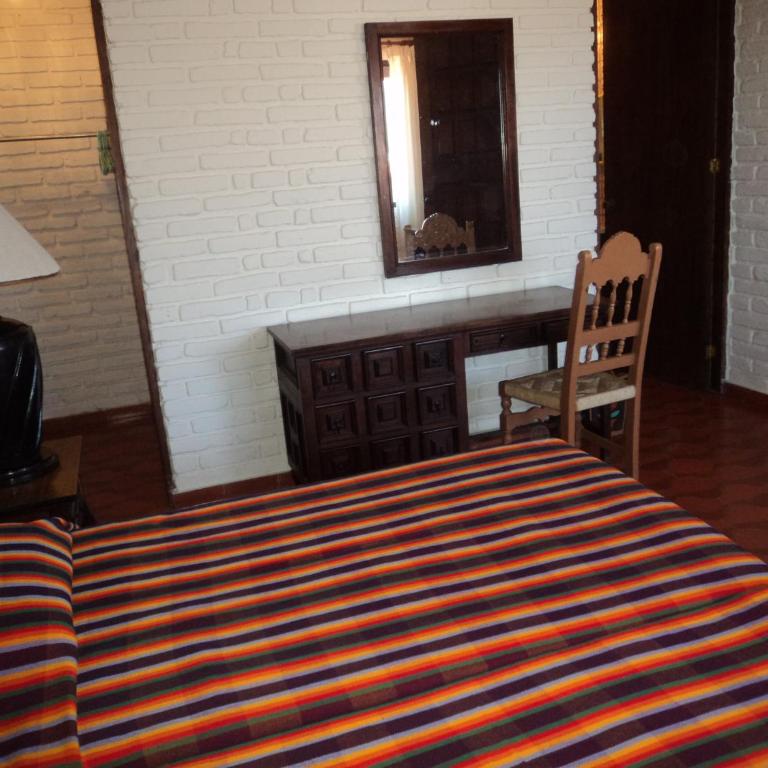 La Casa Contenta - One-Bedroom Apartment - 6