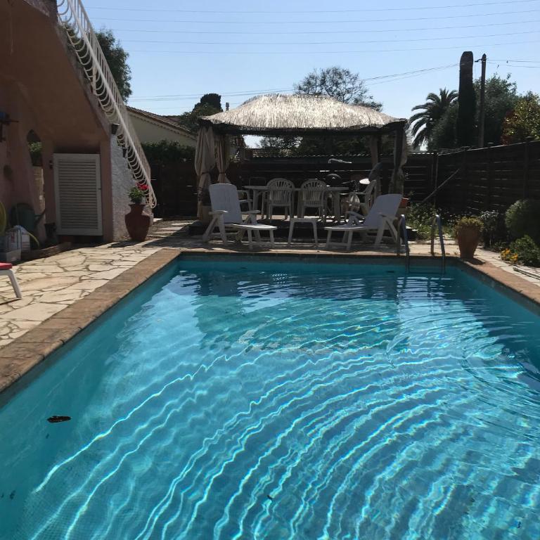 Rez de Jardin Villa Cagnes Sur Mer. - Studio-Apartment - 22