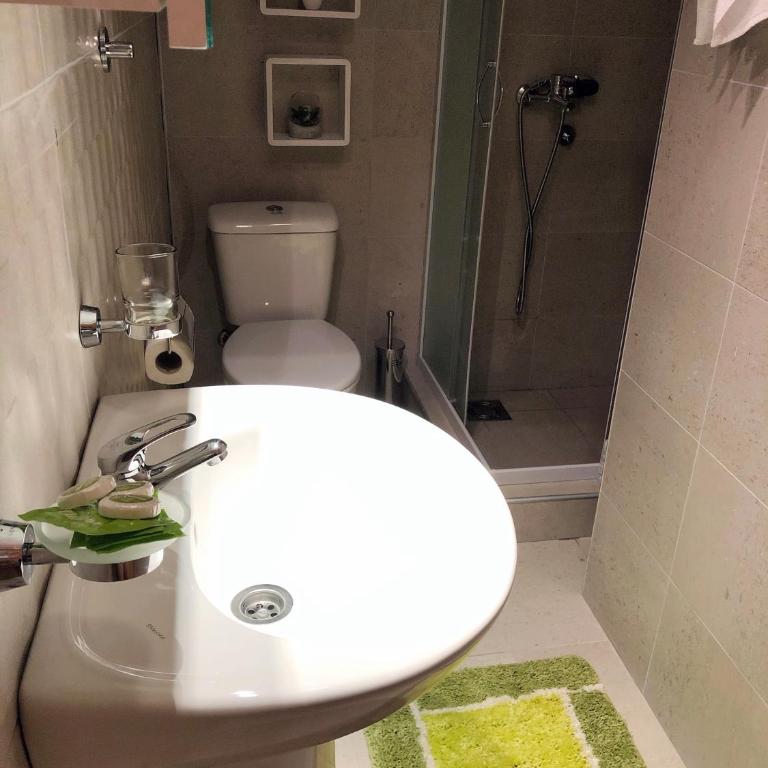 Apartman Coco - One-Bedroom Apartment - 15