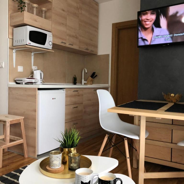 Apartman Coco - One-Bedroom Apartment - 14