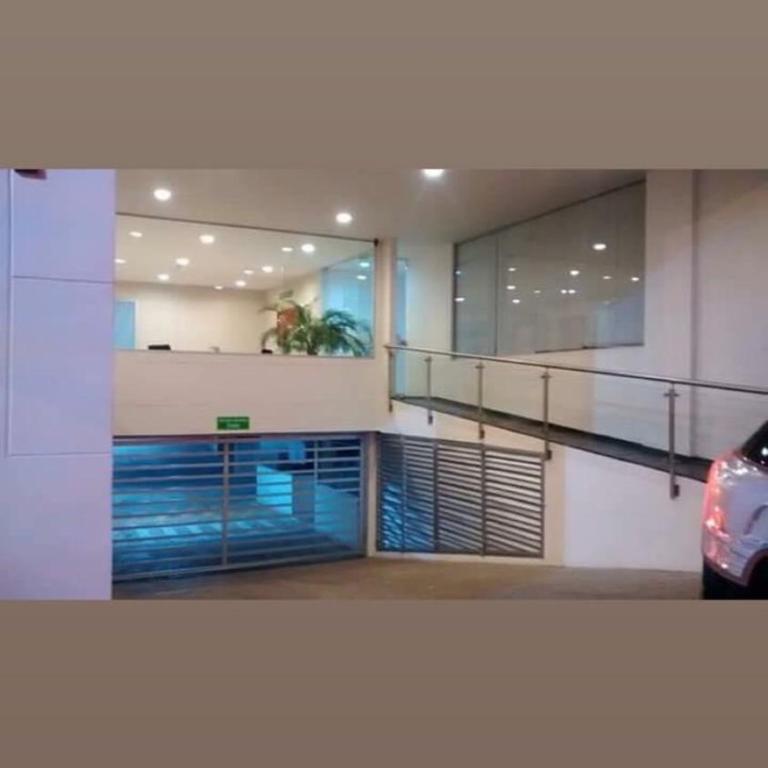 Algo diferente de lo normal, cortinas eléctricas! - Apartamento de 1 dormitorio - 1