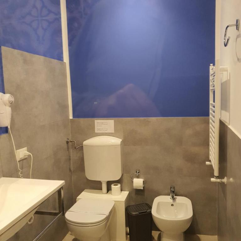 B&B Ponticello - Camera Matrimoniale/Doppia con Letti Singoli con Bagno Privato - 3