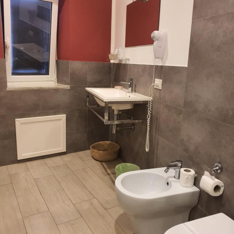 B&B Ponticello - Camera Tripla Superior - 3