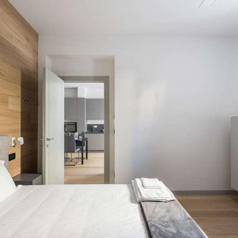 Residence Sant'Orsola - Pizzardi Suites Apartments - Appartamento Superior - 14