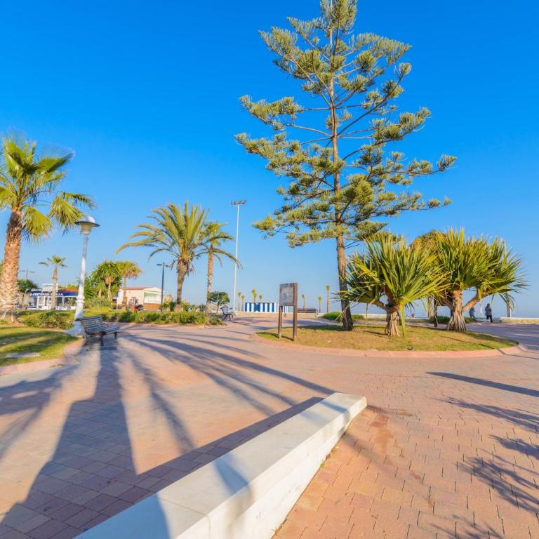 ÁTICO CON VISTAS ESPECTACULARES AL MAR - Apartamento de 2 dormitorios - 26