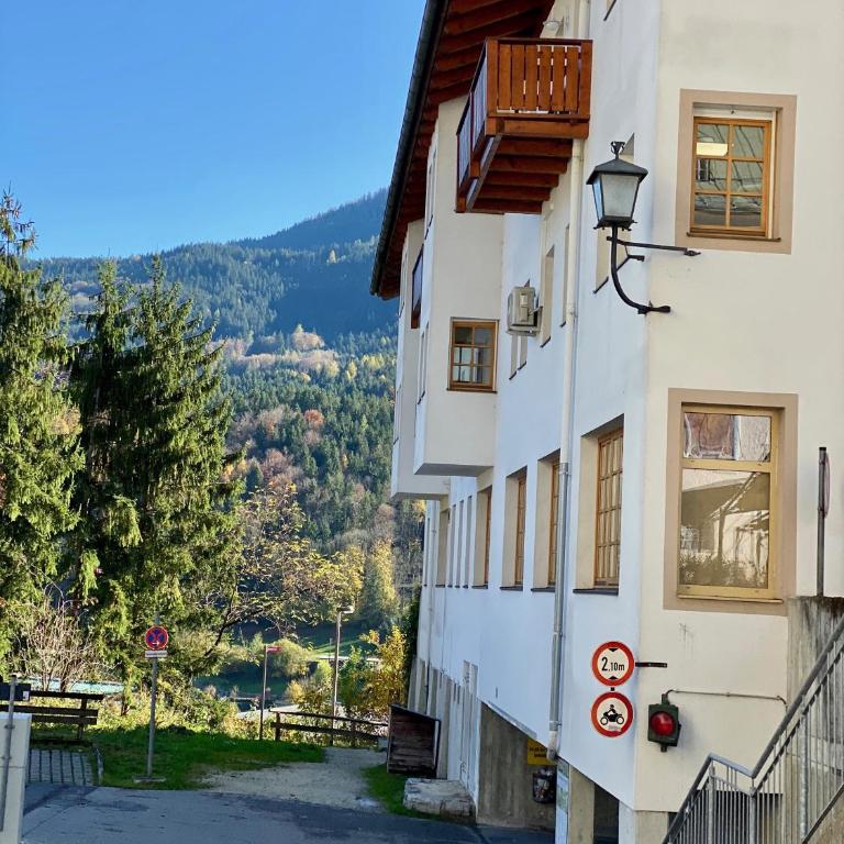 Ferienwohnung Füsin - Apartment mit Balkon - 16