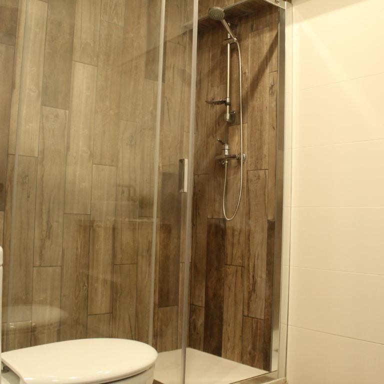 Bilbao Place - Standard Queen Room - 9