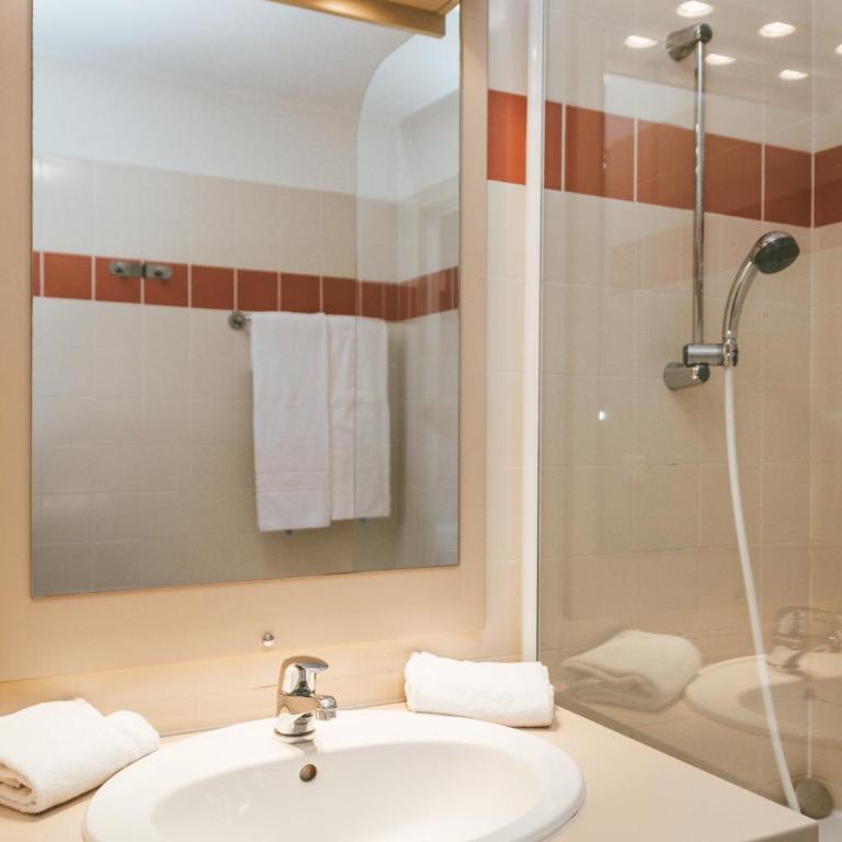 Terres de France - Appart'Hotel le Splendid - Appartement 1 Chambre avec Lits Jumeaux - 7