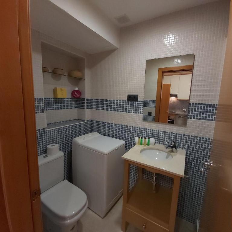 Del parque flats estudio martires - Studio with Sofa Bed - 15